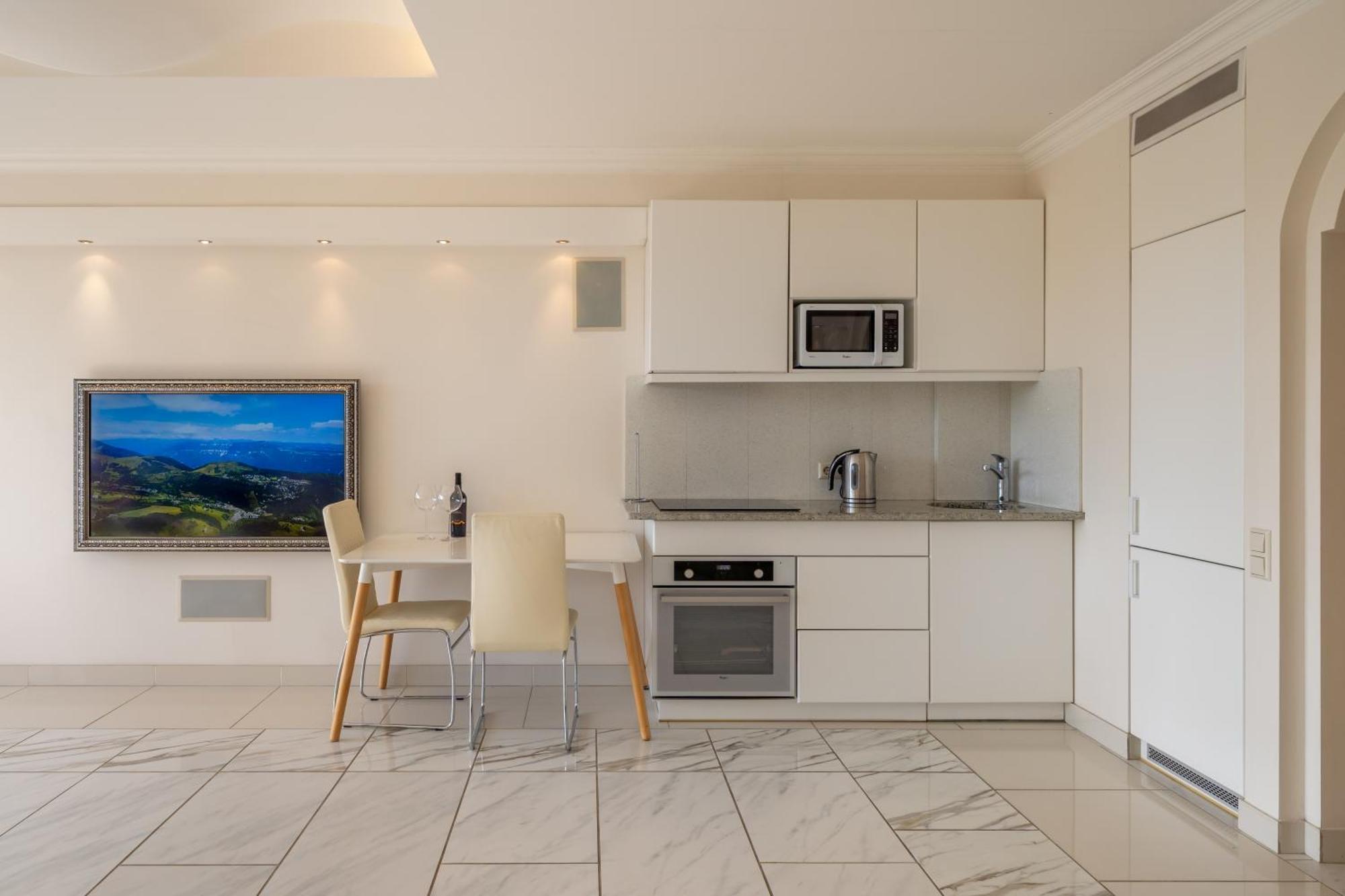 Appartamento #1 Luxury Jacuzzi Penthouse In Quiet Centre